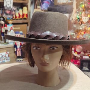 NWT Shyanne Black Hat w/Beautiful Band  OS Shyanne Hats for Women on Sale up to 90% Off: Poshmark main image 2